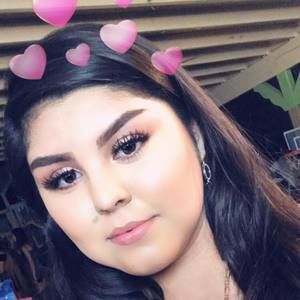 Meet your Posher, Fernanda